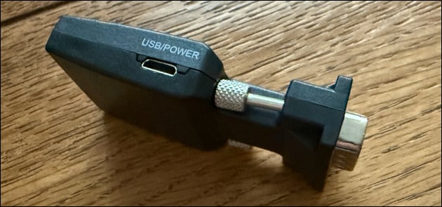 VGA / HDMI Adapter: USB Stromversorgung